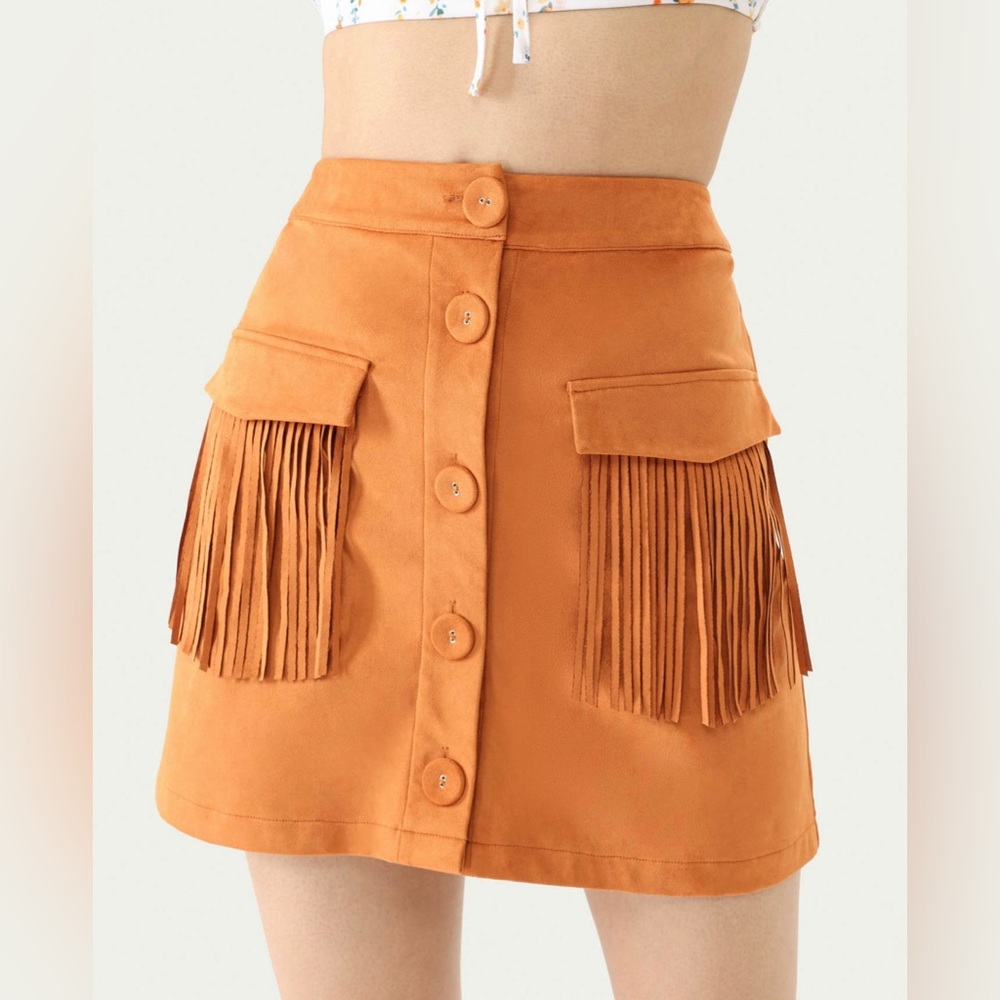 🔥NWT!🔥 Solid Pocket Tassel Mini Skirt